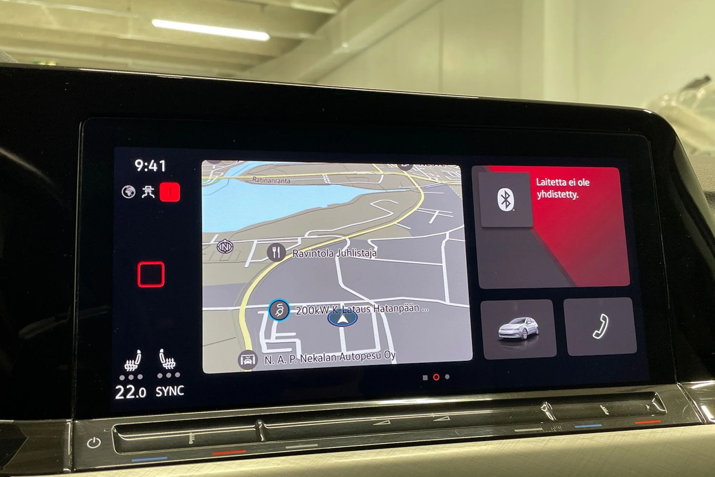 valkoinen Volkswagen Golf 2021 kuva 15.