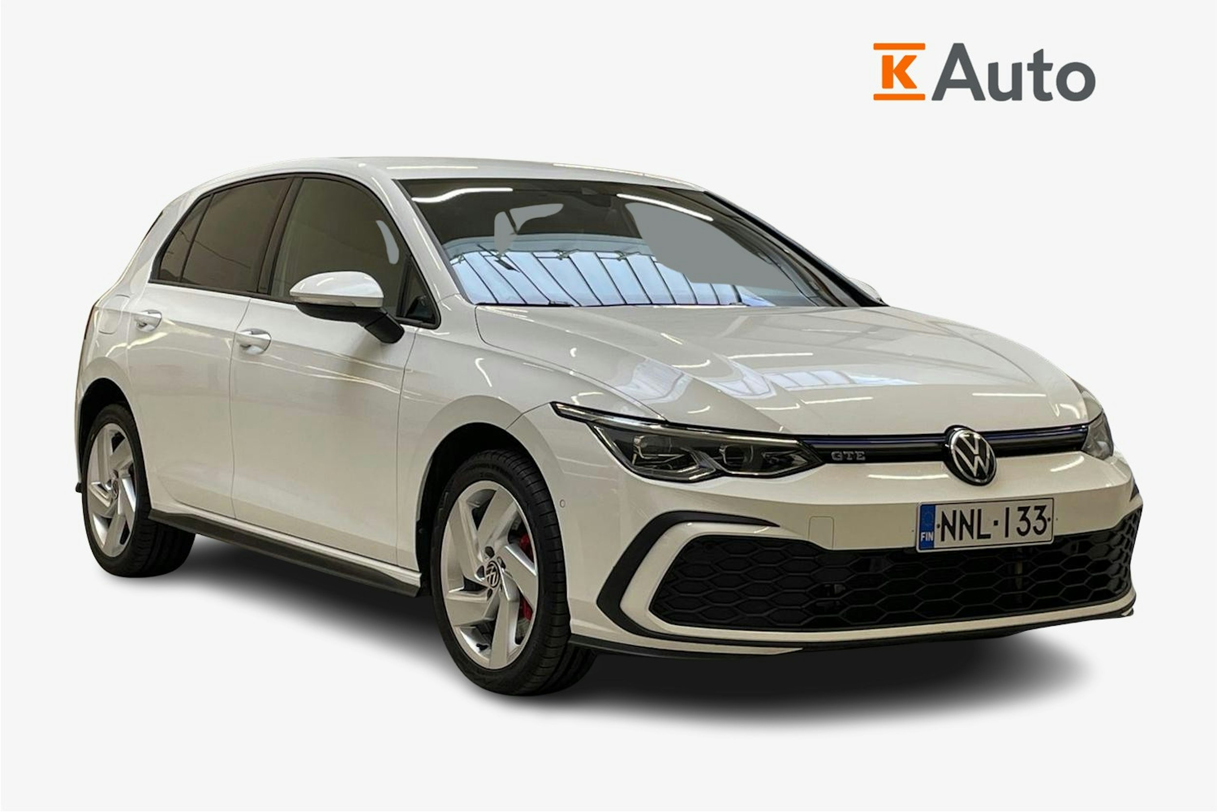 valkoinen Volkswagen Golf 2021 kuva 1.