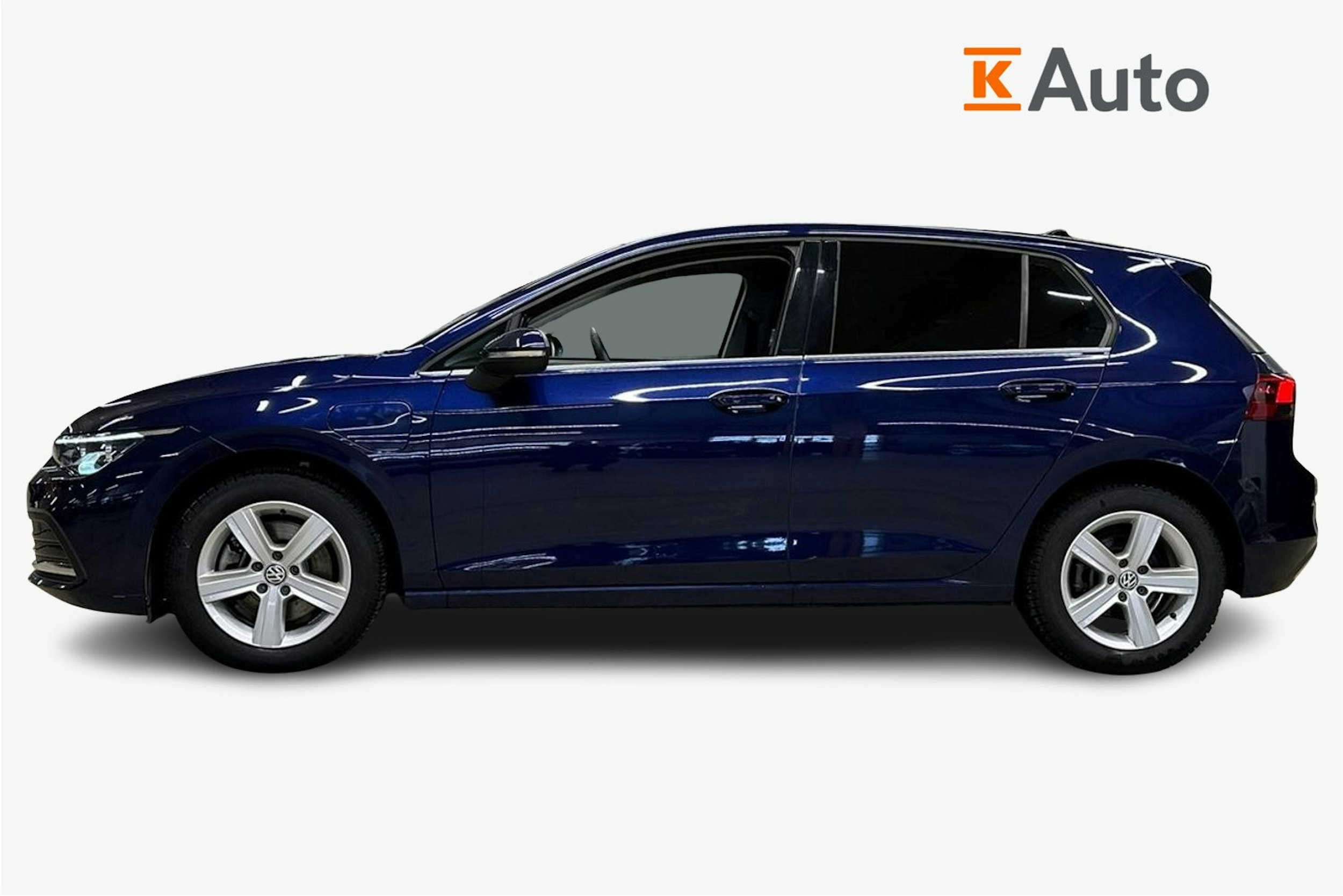 sininen Volkswagen Golf 2021 kuva 6.