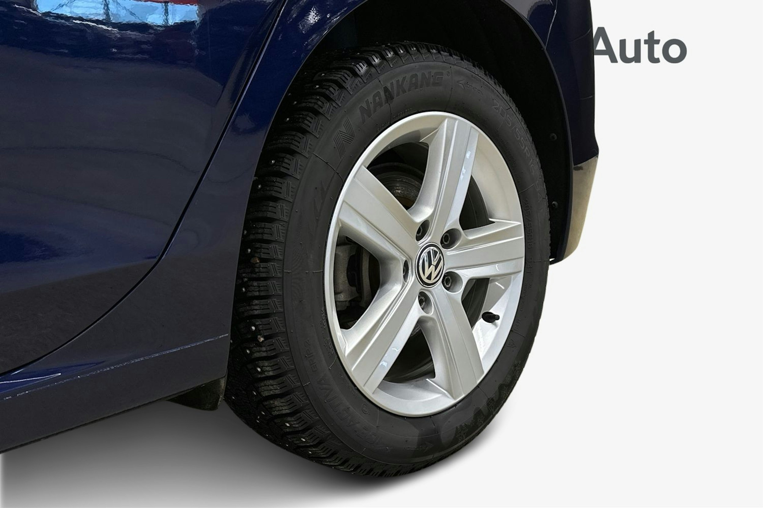 sininen Volkswagen Golf 2021 kuva 11.