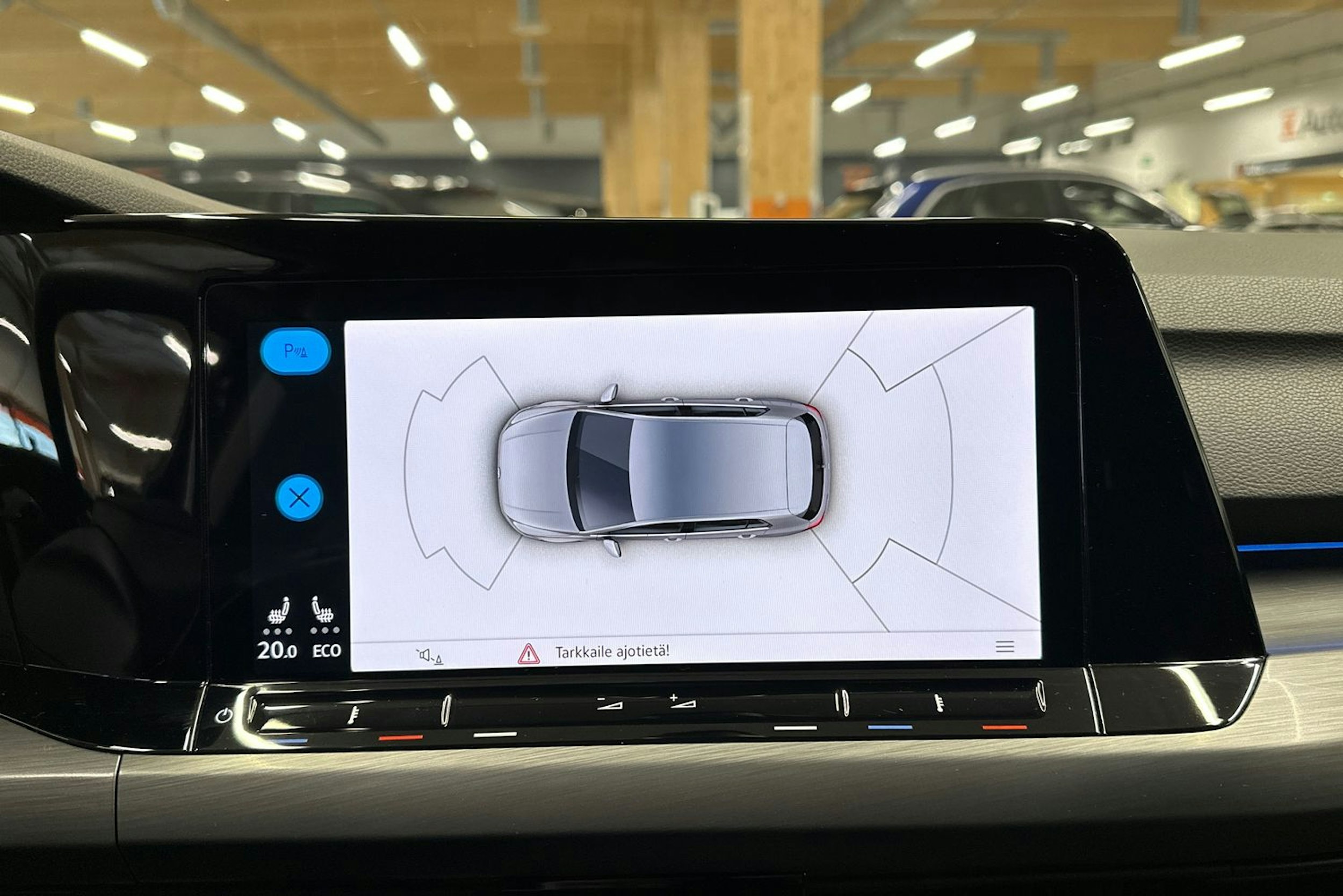 sininen Volkswagen Golf 2021 kuva 17.