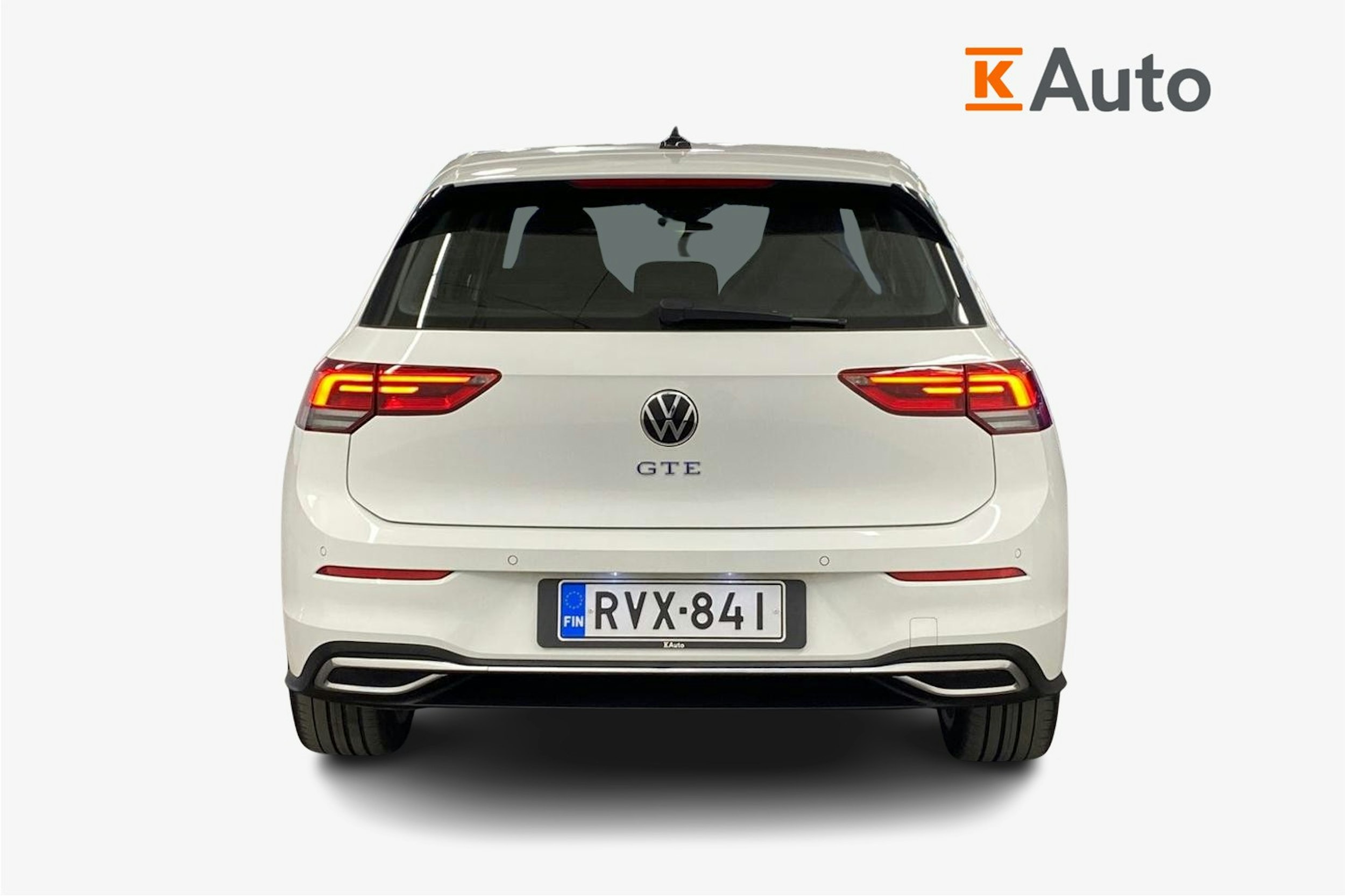Valkoinen Volkswagen GOLF 2021 kuva 3.