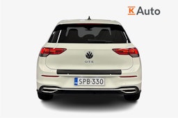 valkoinen Volkswagen Golf 2021 kuva 3.