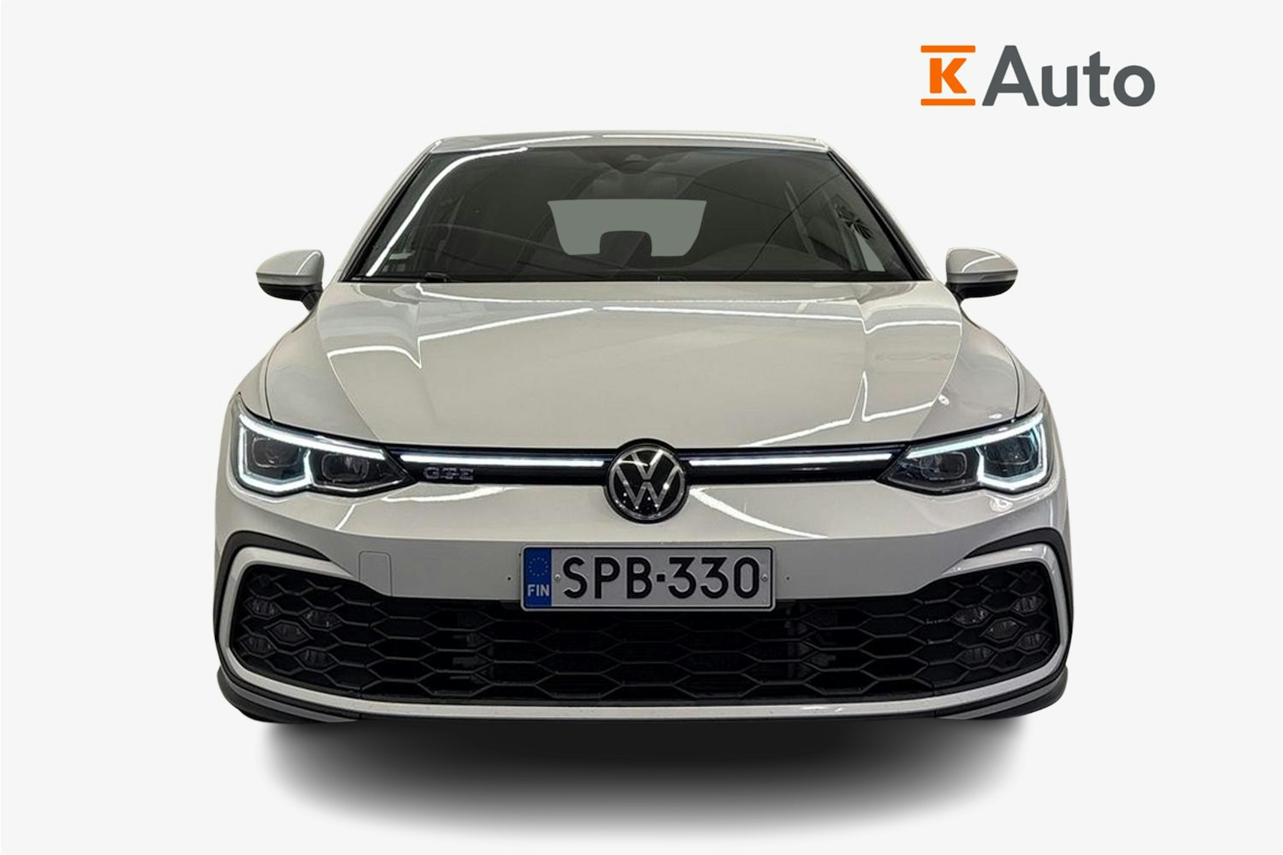 valkoinen Volkswagen Golf 2021 kuva 4.