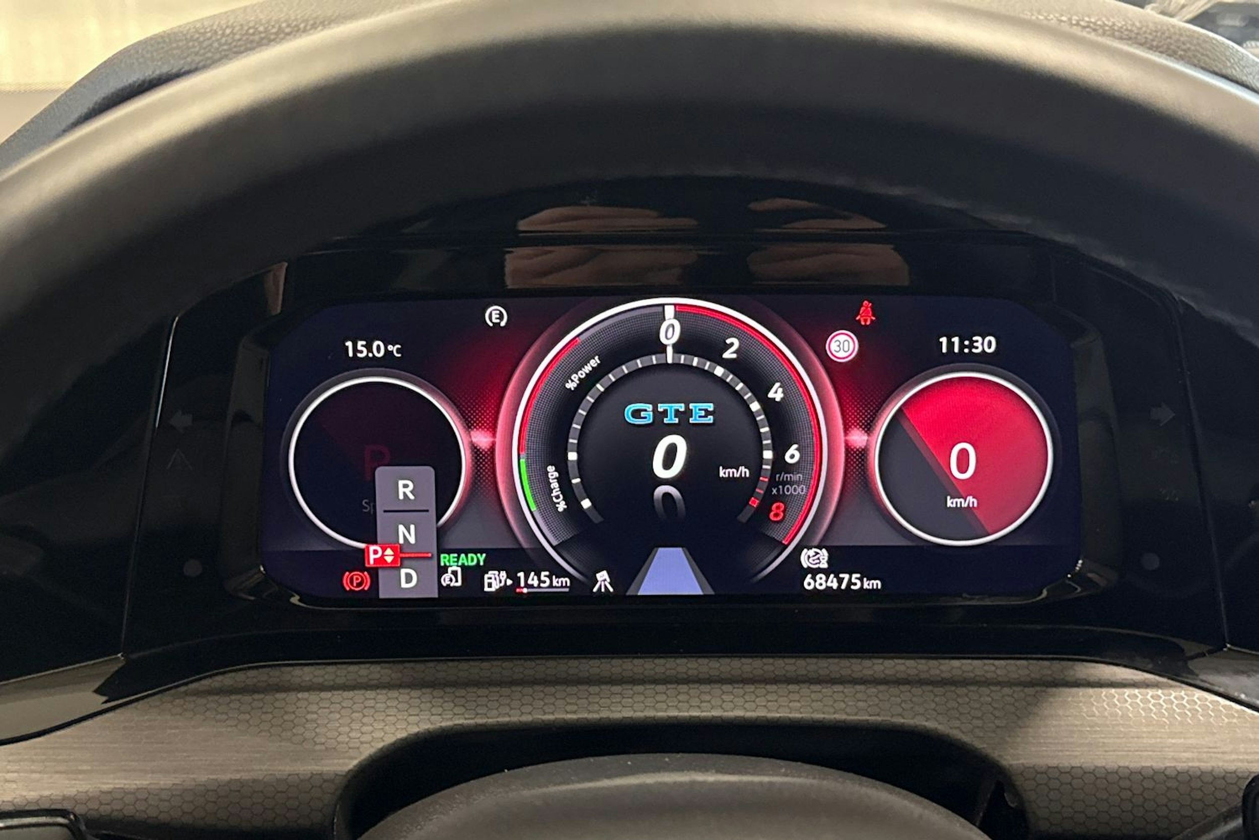 valkoinen Volkswagen Golf 2021 kuva 14.