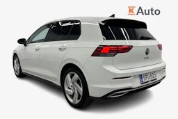 valkoinen Volkswagen Golf 2021 kuva 2.