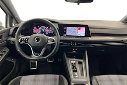 valkoinen Volkswagen Golf 2021 kuva 7.