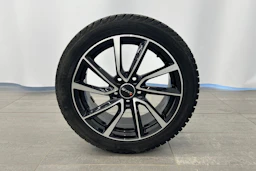 valkoinen Volkswagen Golf 2021 kuva 10.