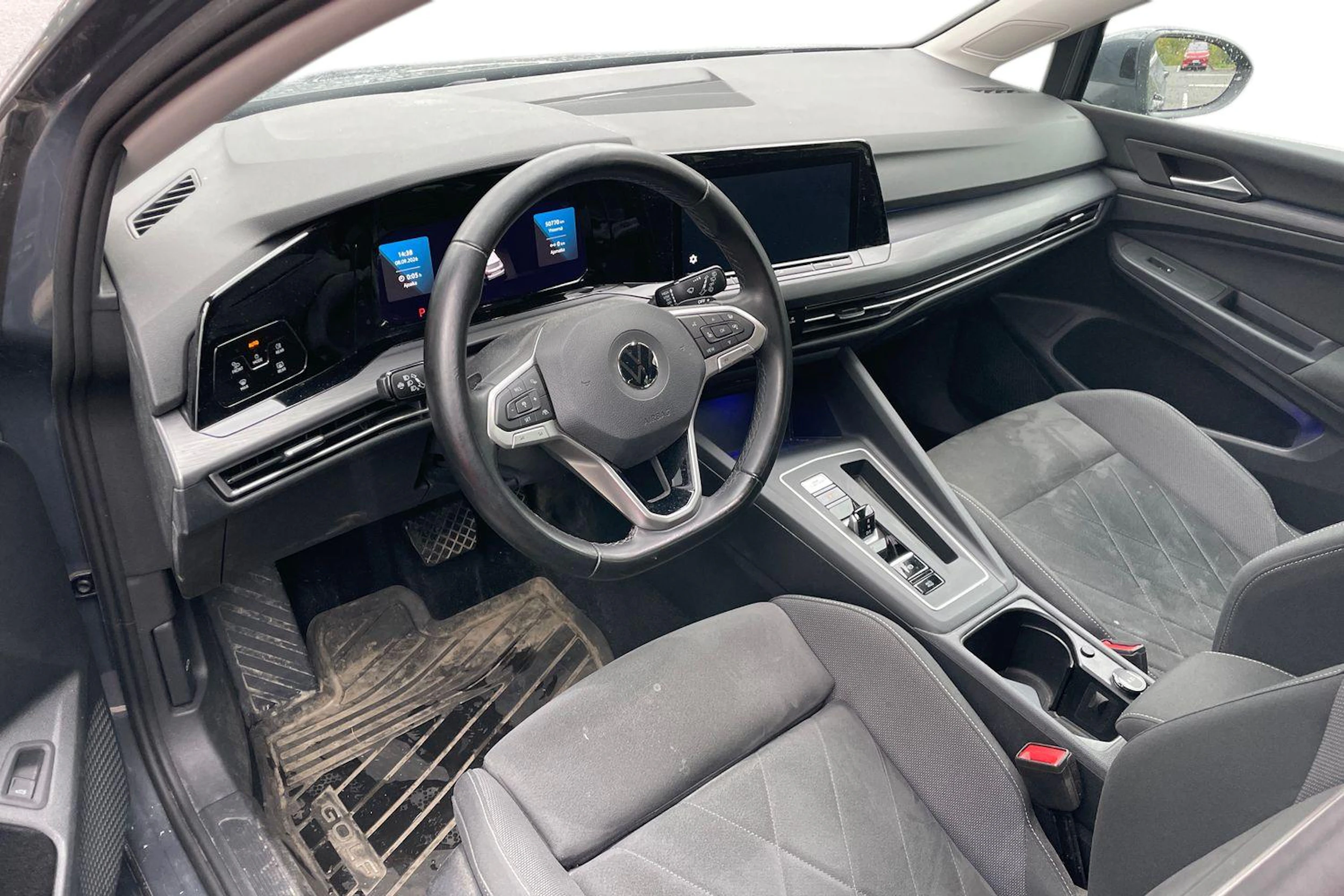Harmaa Volkswagen GOLF 2021 kuva 3.