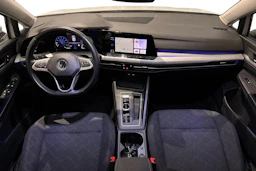 valkoinen Volkswagen Golf 2021 kuva 7.