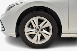 valkoinen Volkswagen Golf 2021 kuva 9.