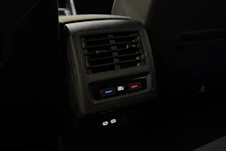 valkoinen Volkswagen Golf 2021 kuva 15.