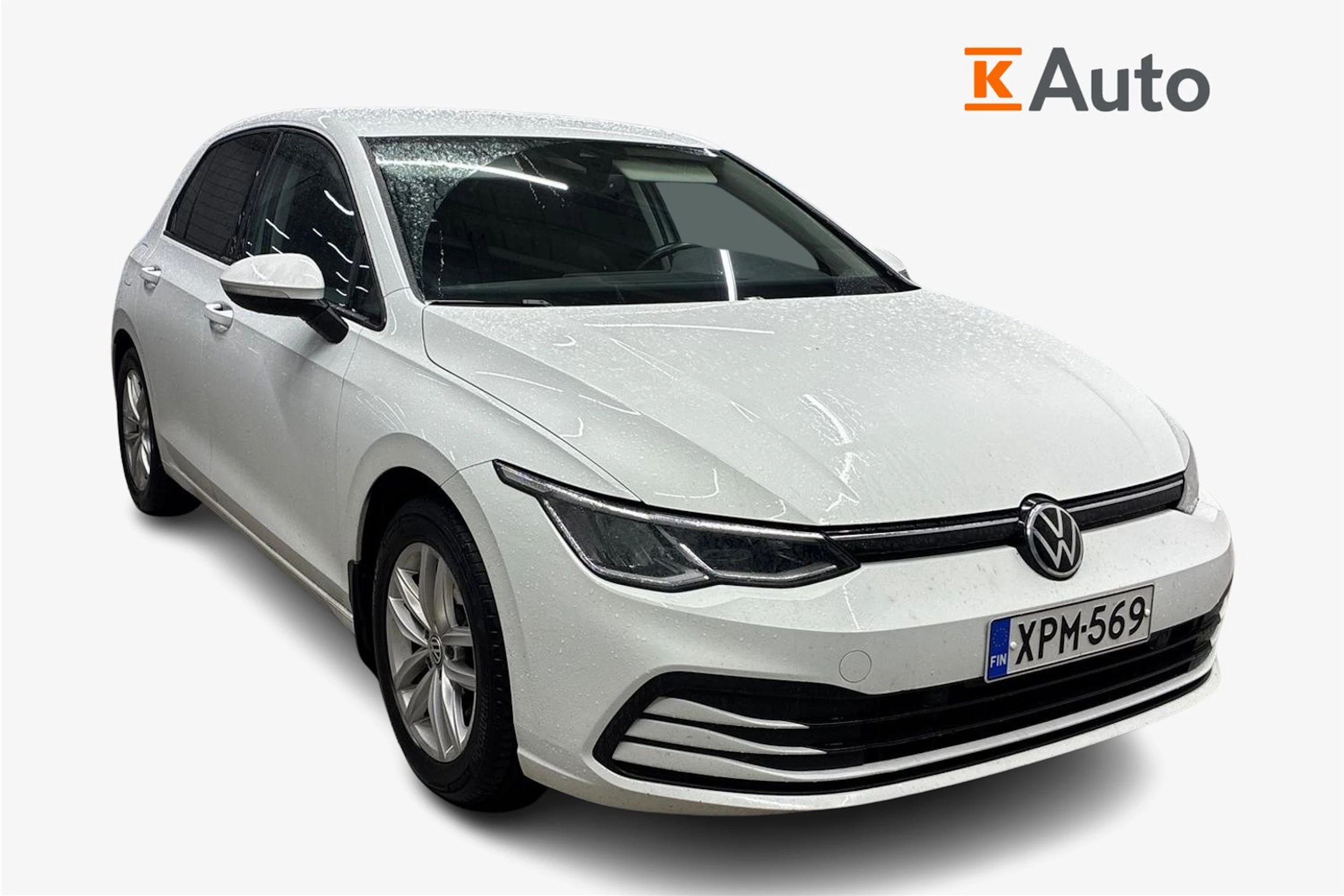 valkoinen Volkswagen Golf 2021 kuva 1.