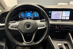 valkoinen Volkswagen Golf 2021 kuva 4.