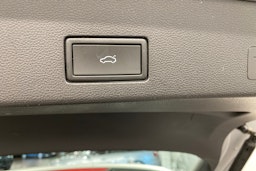 hopea Volkswagen Golf 2021 kuva 32.