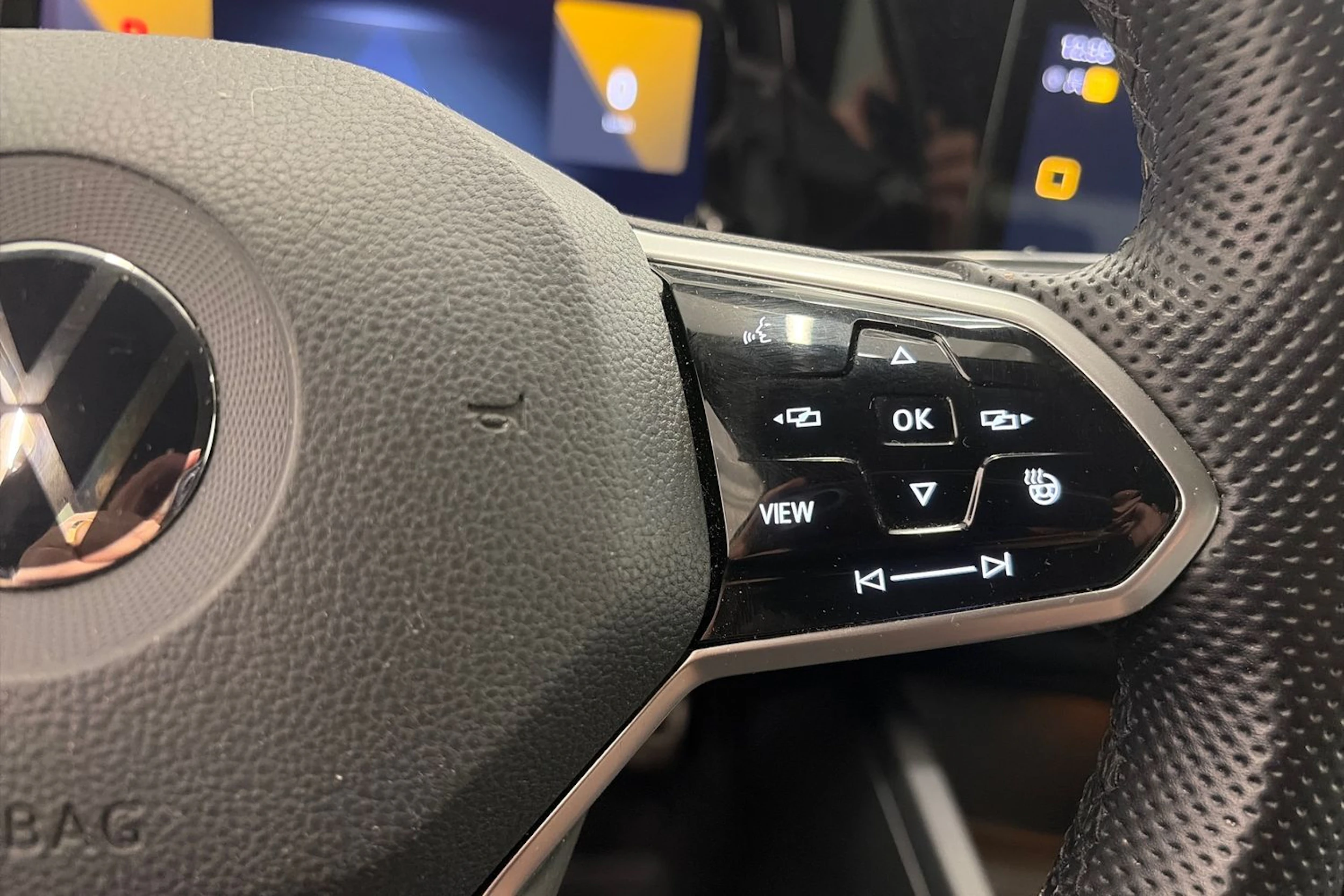 Musta Volkswagen GOLF 2021 kuva 19.