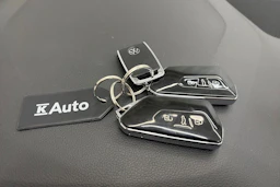 Musta Volkswagen GOLF 2021 kuva 28.