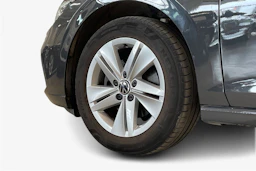 harmaa Volkswagen Golf 2021 kuva 9.