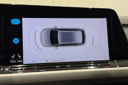 keltainen Volkswagen Golf 2021 kuva 17.