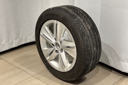 met. punainen Volkswagen Golf 2021 kuva 14.