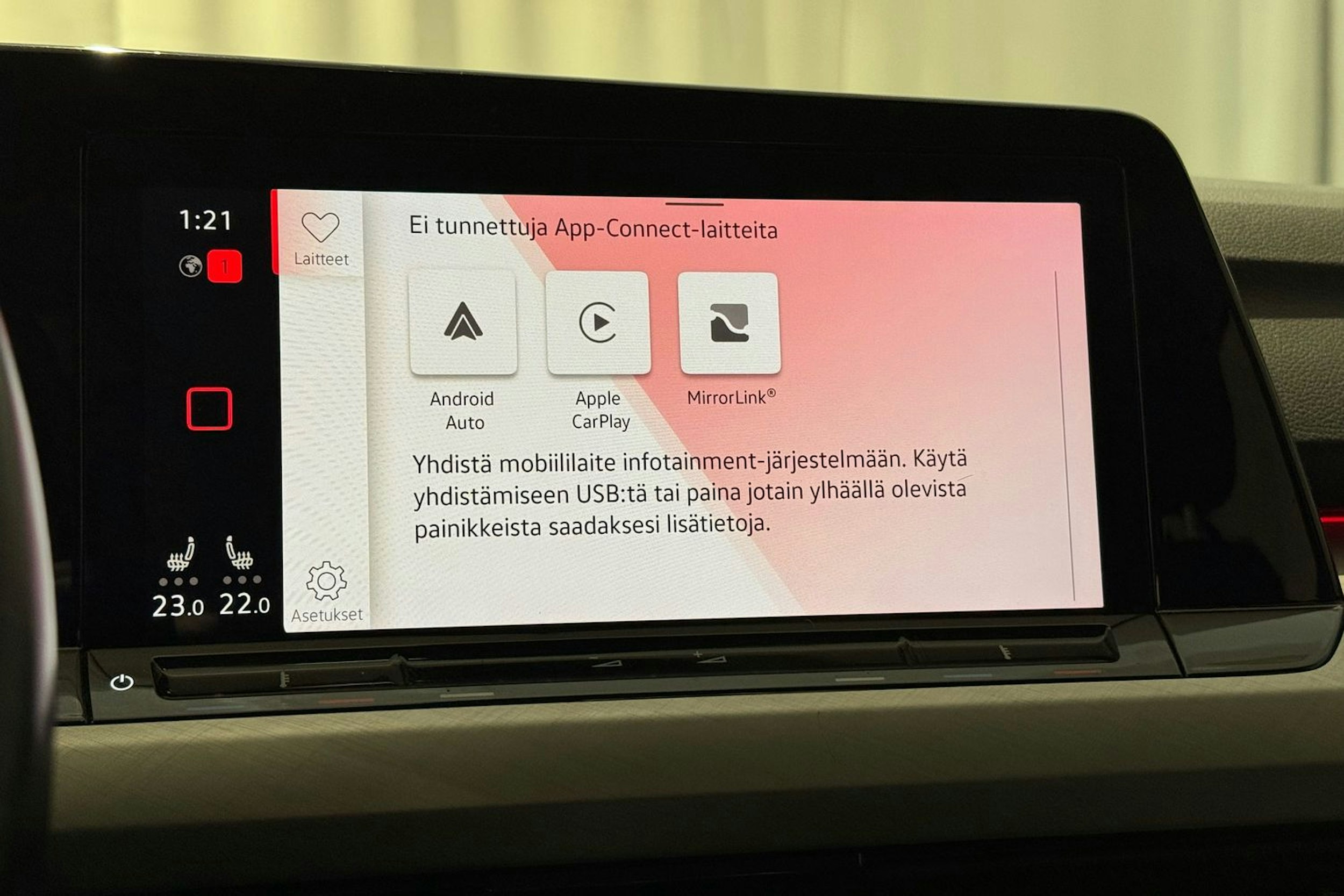 met. punainen Volkswagen Golf 2021 kuva 25.