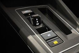 met. punainen Volkswagen Golf 2021 kuva 30.