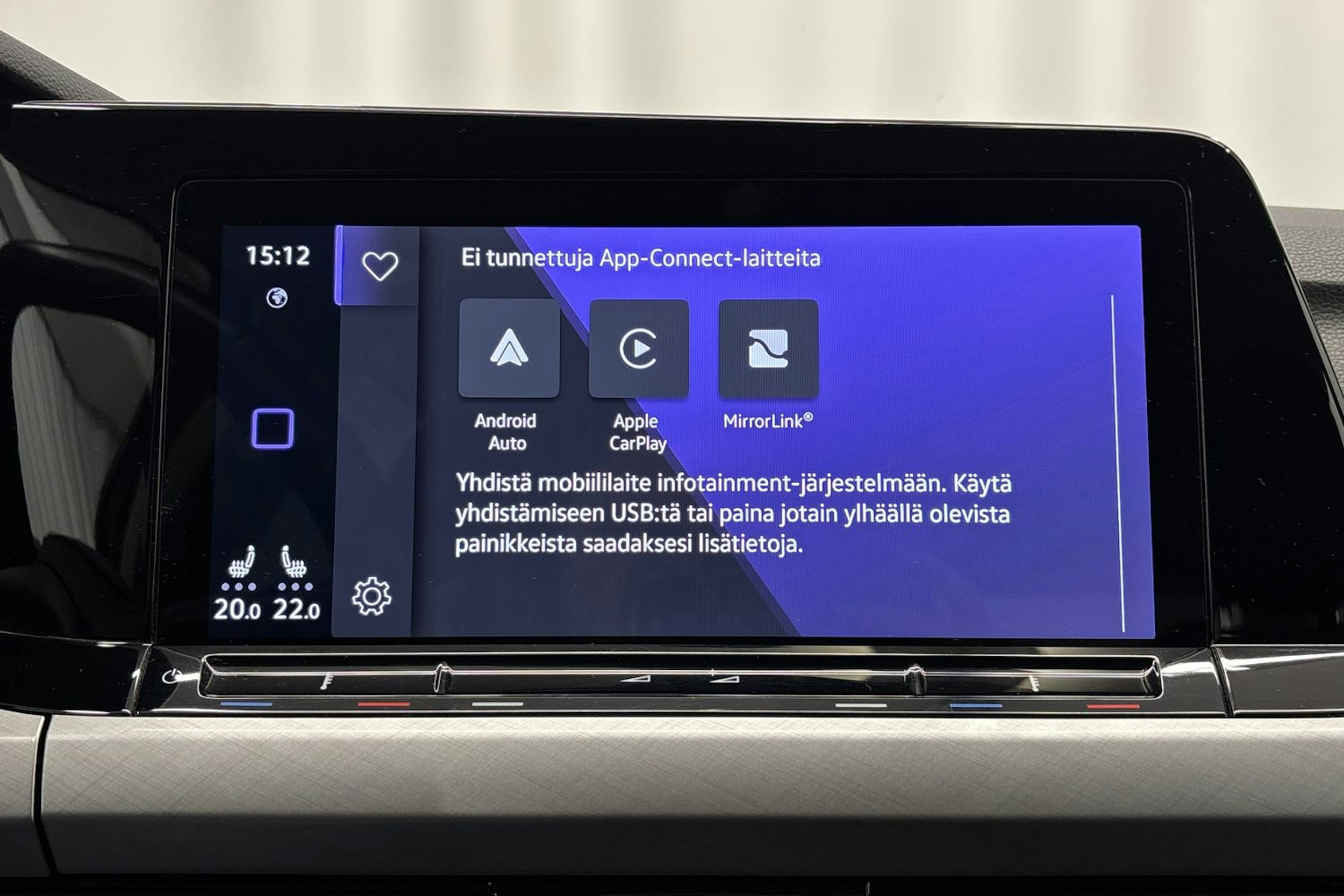 harmaa Volkswagen Golf 2021 kuva 21.