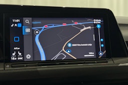 musta Volkswagen Golf 2021 kuva 19.