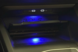 musta Volkswagen Golf 2021 kuva 27.