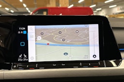 valkoinen Volkswagen Golf 2021 kuva 17.