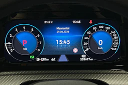 keltainen Volkswagen Golf 2021 kuva 13.