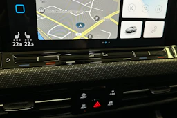 keltainen Volkswagen Golf 2021 kuva 33.