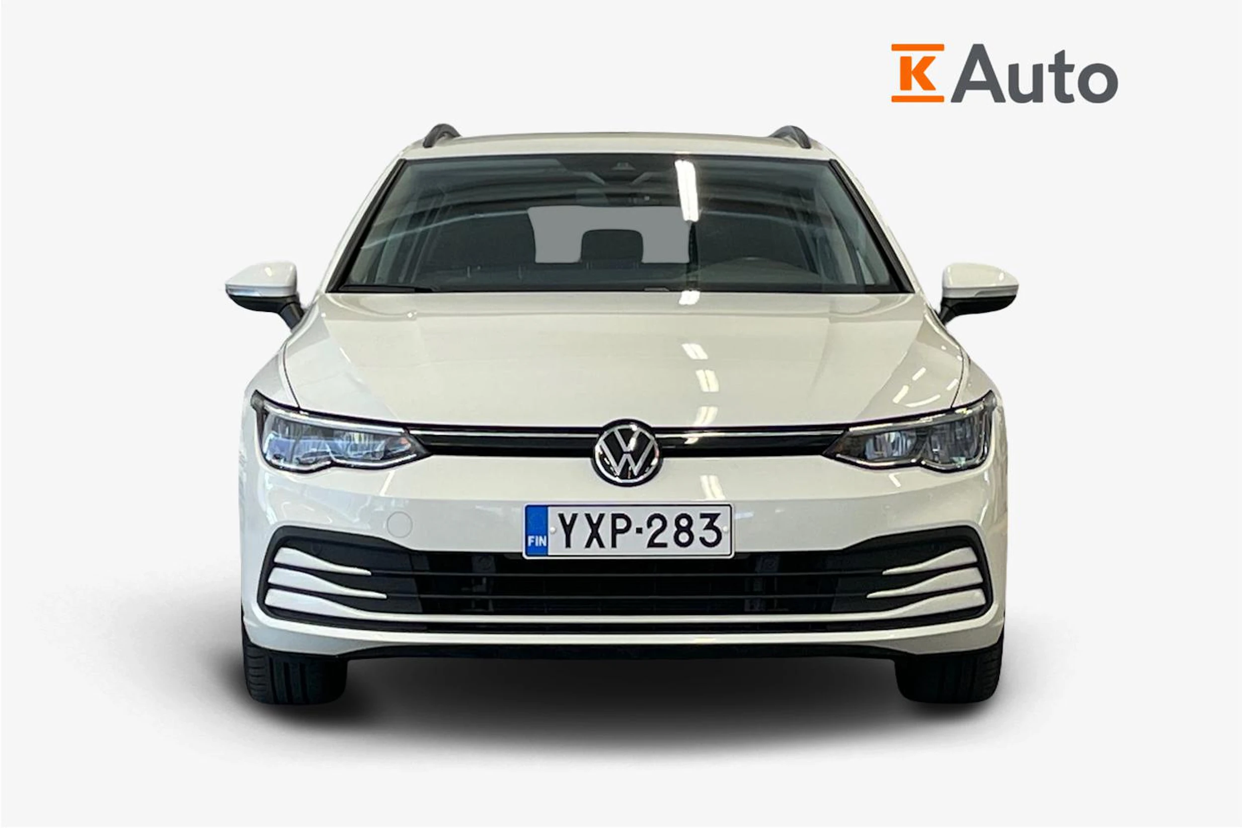 valkoinen Volkswagen Golf 2021 kuva 4.
