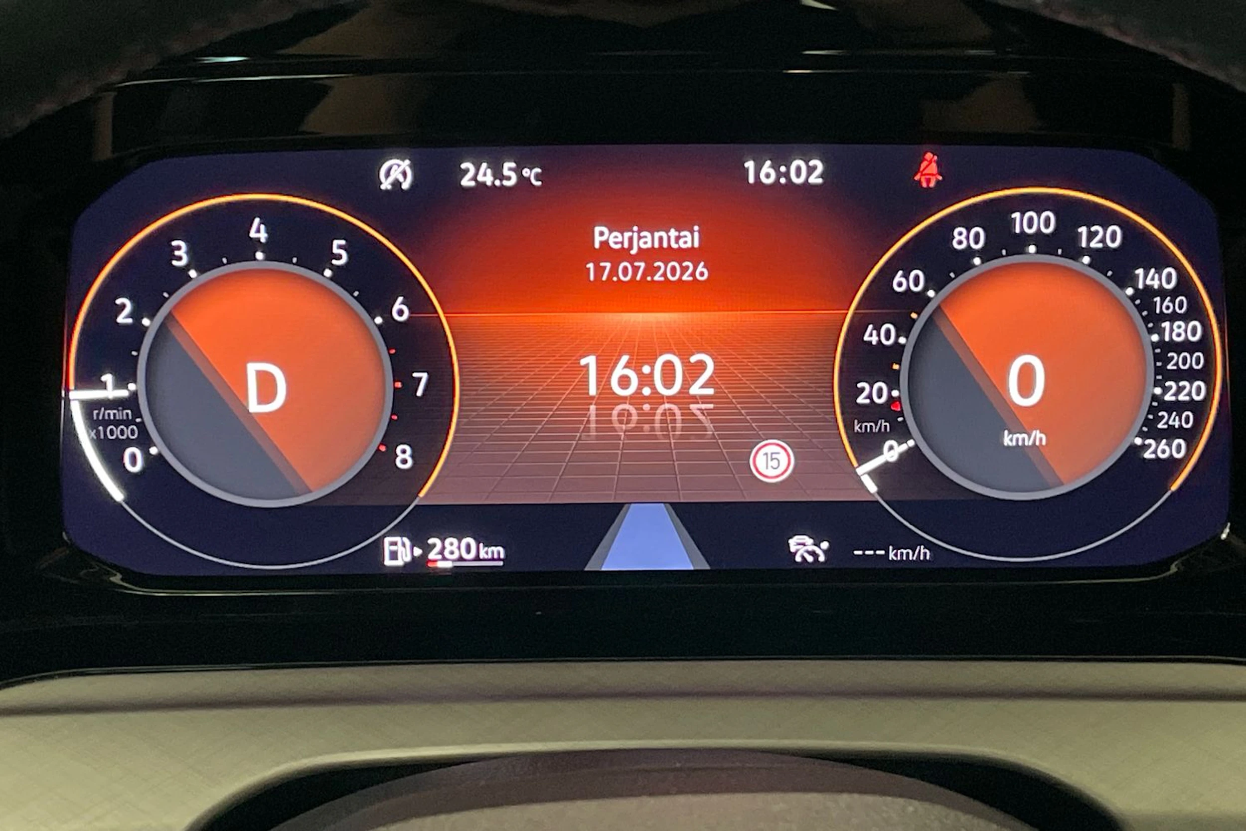 valkoinen Volkswagen Golf 2021 kuva 11.