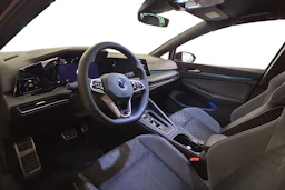 Musta Volkswagen GOLF 2021 kuva 3.