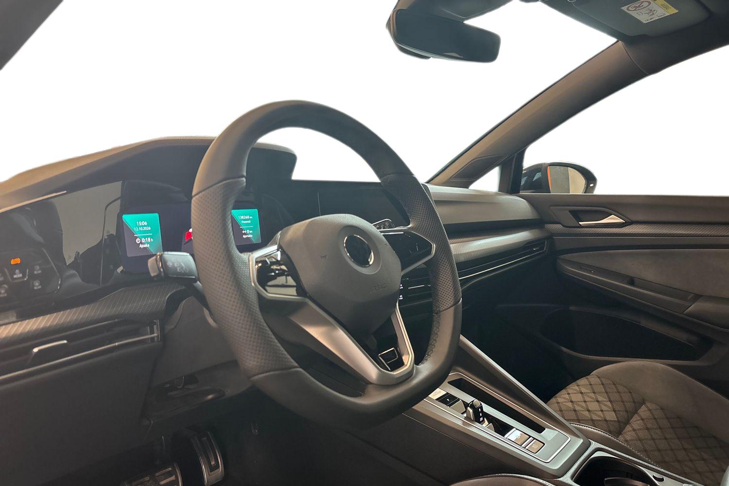 Volkswagen Golf 2021, kuva 6/26