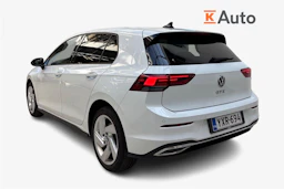 valkoinen Volkswagen Golf 2021 kuva 2.