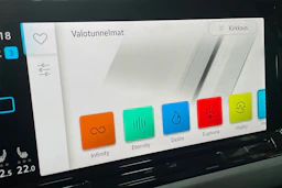 harmaa Volkswagen GOLF 2021 kuva 6.