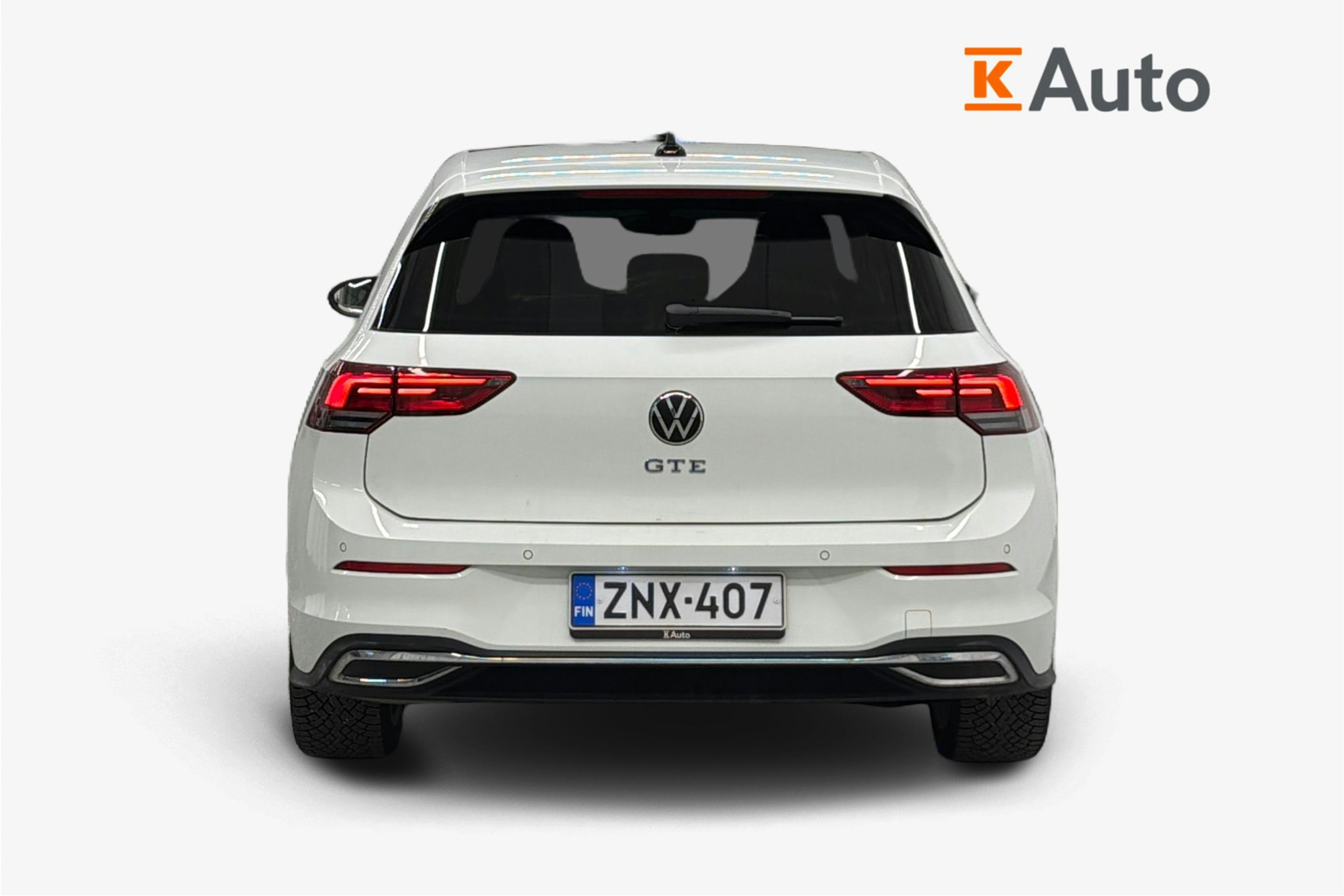 Valkoinen Volkswagen GOLF 2021 kuva 3.