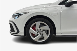 Valkoinen Volkswagen GOLF 2021 kuva 11.