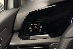 Valkoinen Volkswagen GOLF 2021 kuva 23.