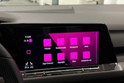 Valkoinen Volkswagen GOLF 2021 kuva 24.