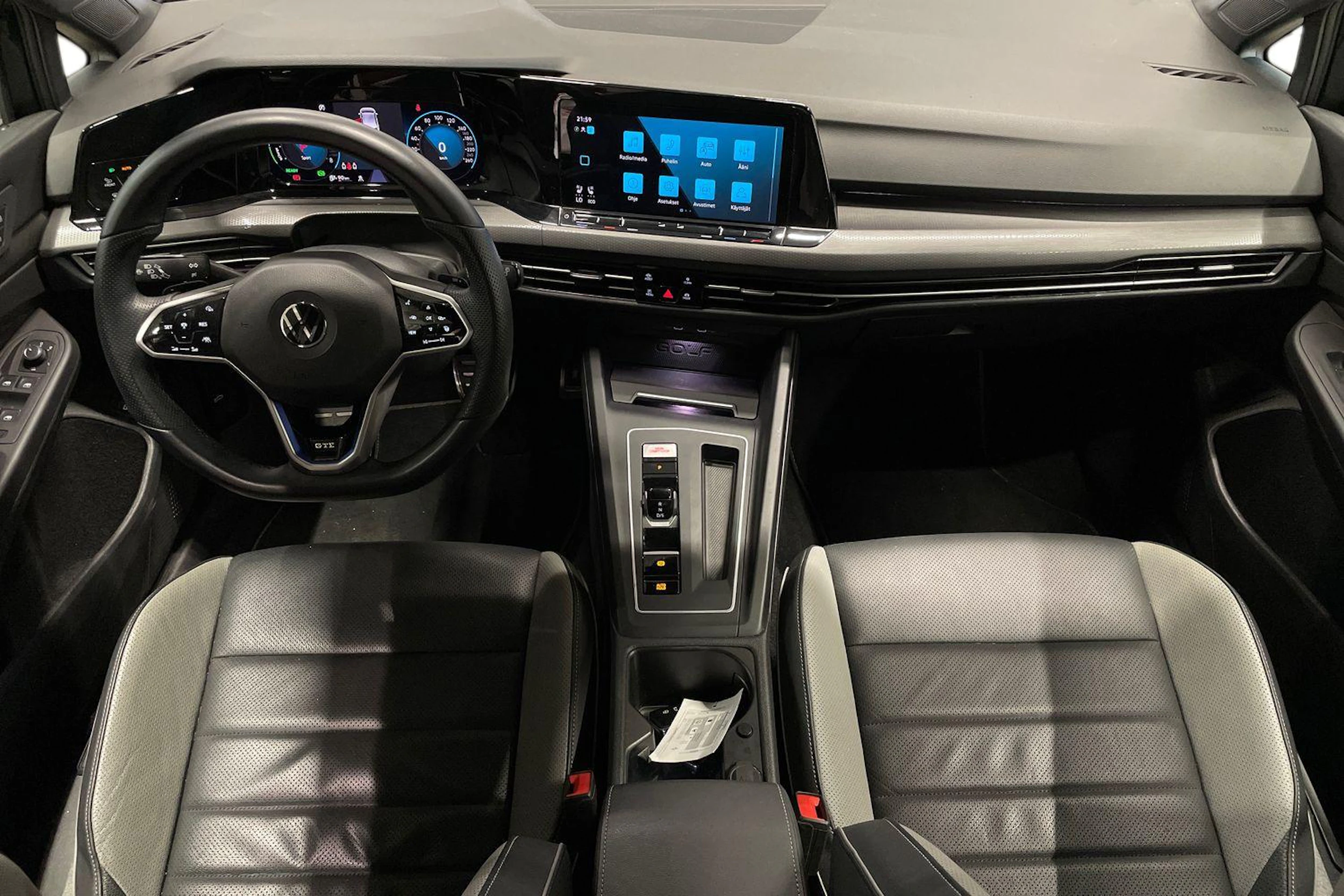 Harmaa Volkswagen GOLF 2021 kuva 7.