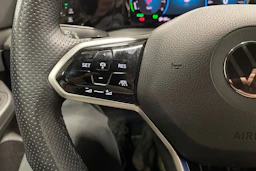 Harmaa Volkswagen GOLF 2021 kuva 22.
