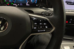 Harmaa Volkswagen GOLF 2021 kuva 23.