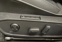 Harmaa Volkswagen GOLF 2021 kuva 25.