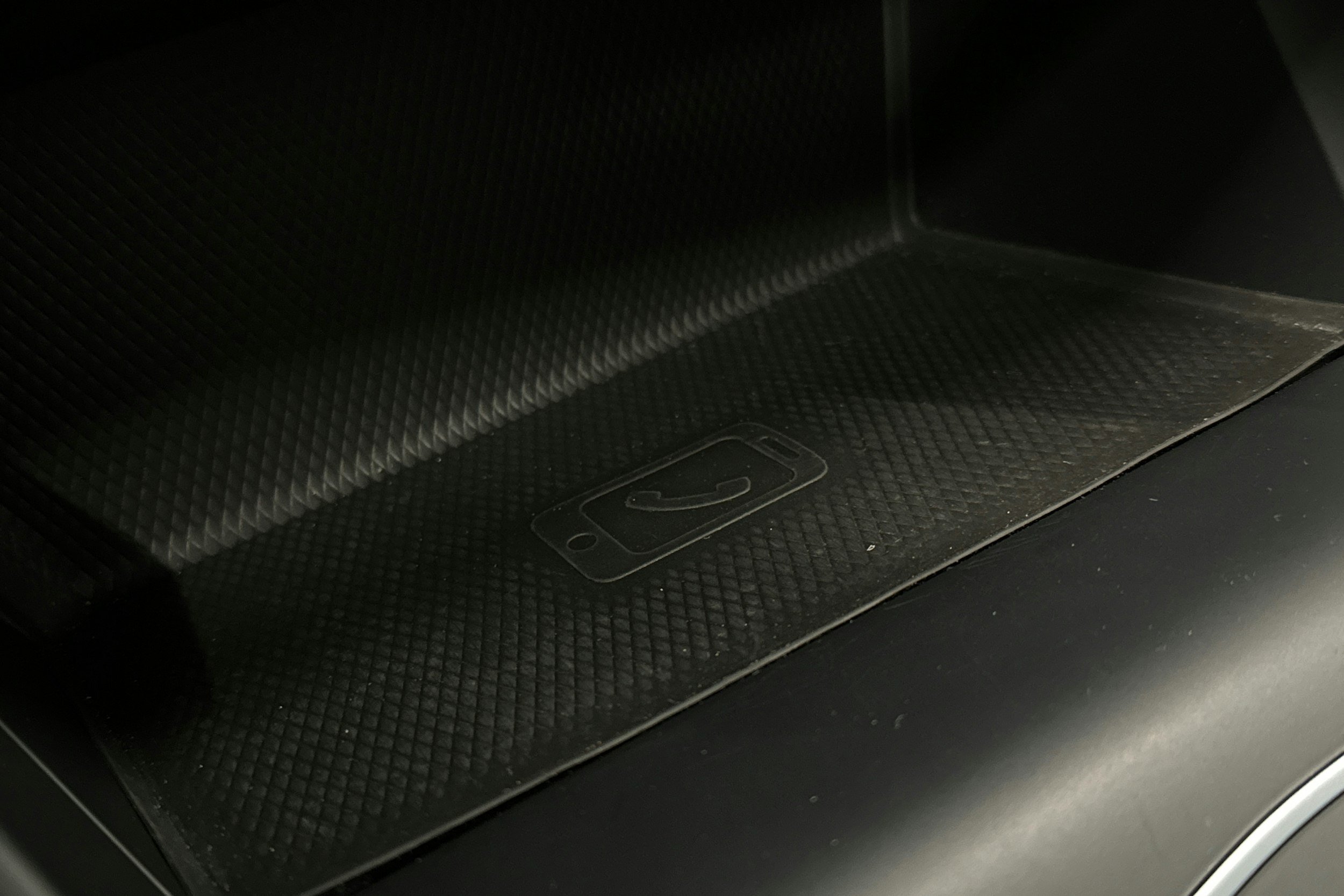 hopea Volkswagen Golf 2022 kuva 25.