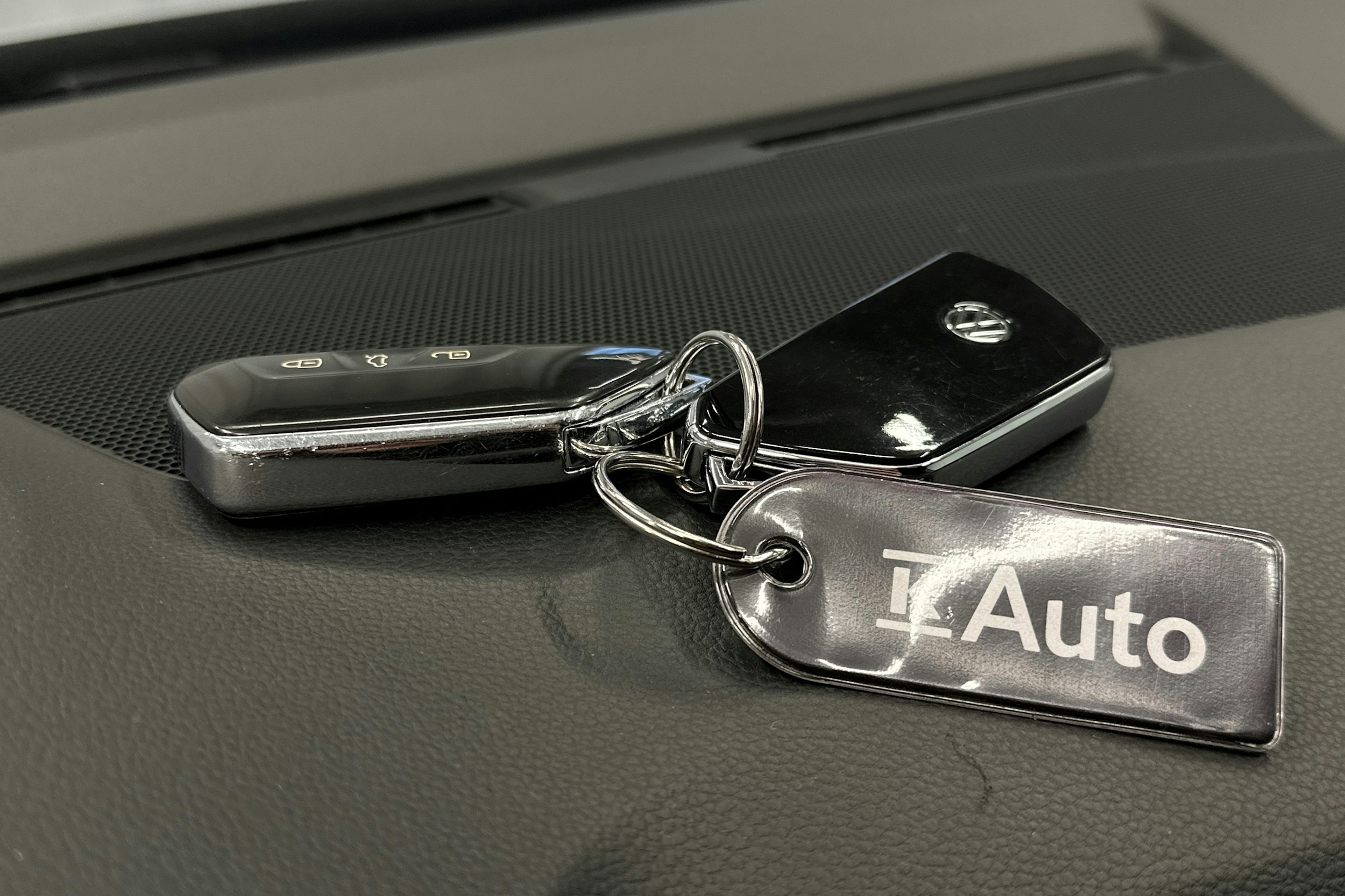 hopea Volkswagen Golf 2022 kuva 27.