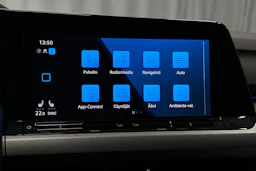 sininen Volkswagen Golf 2022 kuva 16.