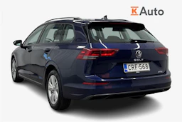sininen Volkswagen Golf 2022 kuva 2.